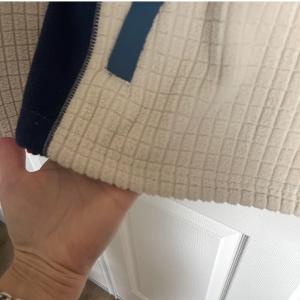L.L. Bean Fleece✨ - Picture 7 of 10